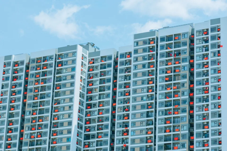 Sổ hồng và giấy tờ